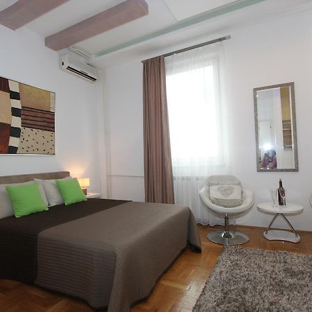 New Belgrade Apartment In エクステリア 写真
