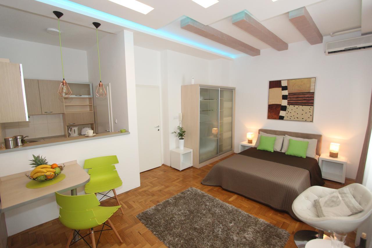 New Belgrade Apartment In エクステリア 写真