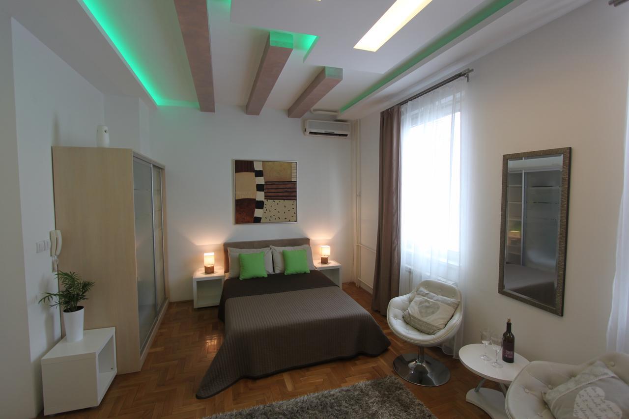 New Belgrade Apartment In エクステリア 写真